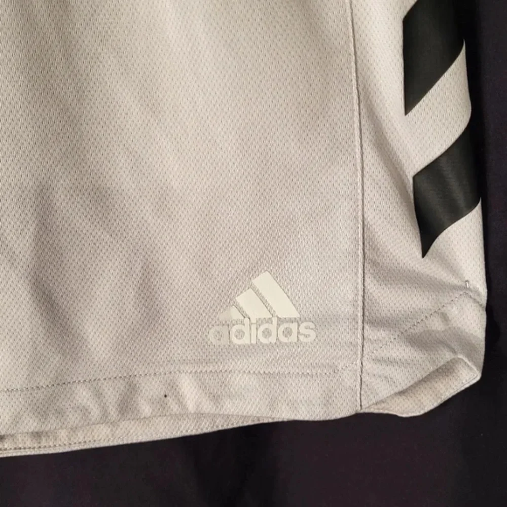 Adidas Lightweight Performance Shorts - Picture 2 of 9